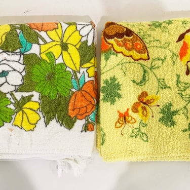 Vintage Cotton Bath Towels Set Pair Towel Bathroom Mismatched Floral Butterflies Roses Mid-Century Retro Flowers White Terry 1970s 