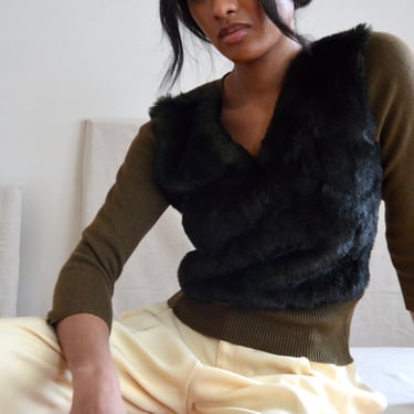 green faux fur pullover v neck sweater with speckled knit sleeves and waistband 