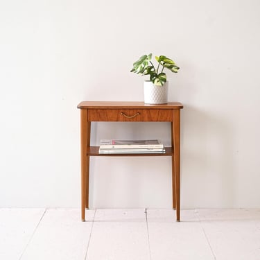 1960s Retro Teak Nightstand with Metal Handle and Magazine Rack – Vintage Scandinavian Design 