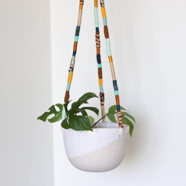 Handmade Hanging Ceramic Planter - Speckled White Flower Pot - Clay Basket Hanger - Modern Pottery - Plant Holder - Indoor Garden - Ceiling 