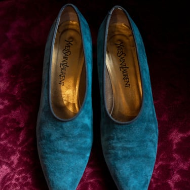 Vintage 80s Yves Saint Laurent Teal Suede Pumps with Black Piping Detail and Original Box 8M 