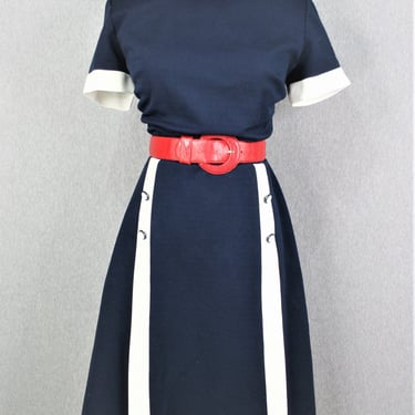 1970s - Bleeker Street - Navy Blue / White - Easy Wear/Easy Care Polyester - A-line Skirt - Estimated size 14/16 