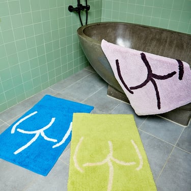 Tushy Bath Mat