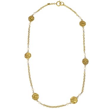 Chanel Costume Pearl Chain Necklace Gold
