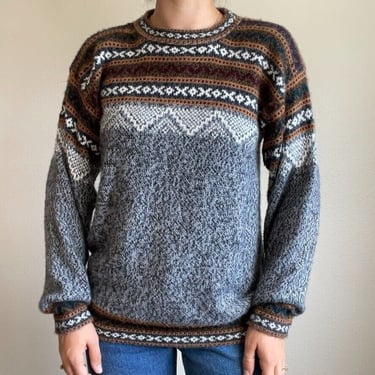 Vintage 90s Womens Alpaca Blend Gray Crewneck Lightweight Geometric Peru Sweater 