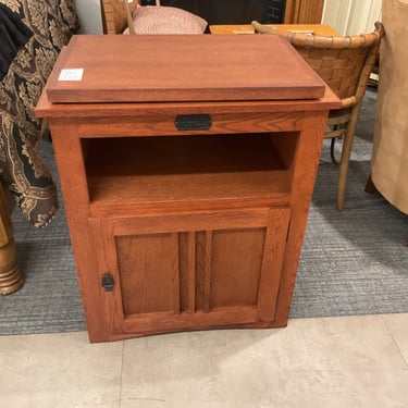 Swivel Stand End Table