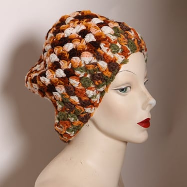 1970s Tan, Brown, White and Green Earth Tone Crochet Handmade Winter Stocking Cap Hat 