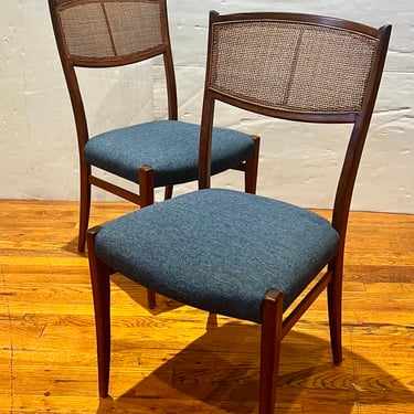 Pair of American Mid century Modern Walnut Desk/Dining Chairs