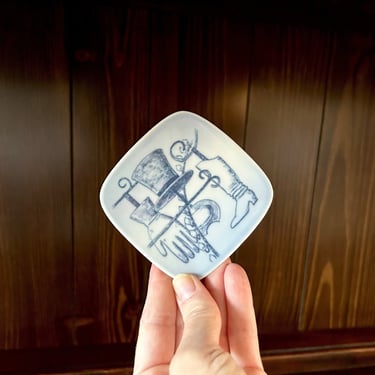 Vintage Bing Grondahl B&G Denmark Tivoli Gardens Series Motif 6 Mini Porcelain Plate; Copenhagen Denmark; Tivoli Gardens Motif; Danish Plate 