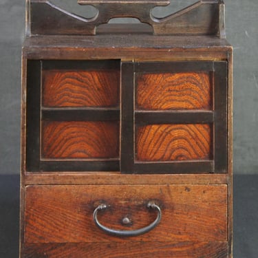 Antique Tansu Japan furniture 1900 carpenter craft cabinet 