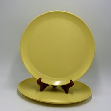vintage Marcrest Melmac Yellow Dinner Plates set of two 