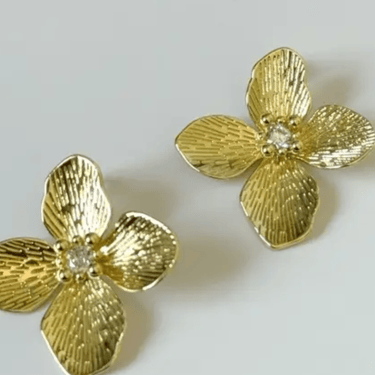 Shoshi earrings