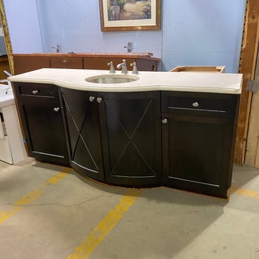 Single Vanity with Stone Top and Hammered Metal Sink