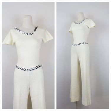 Vintage 1970s jumpsuit, knit, mod, bell bottom 