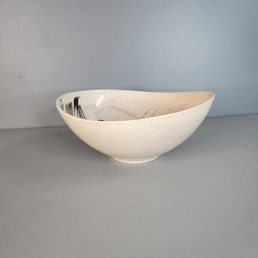 Large Red Wing Bob White 12" Bowl 