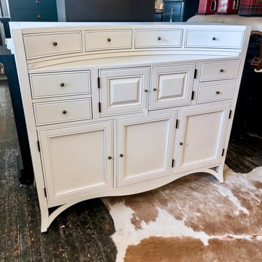 Snazzy Cream Server
