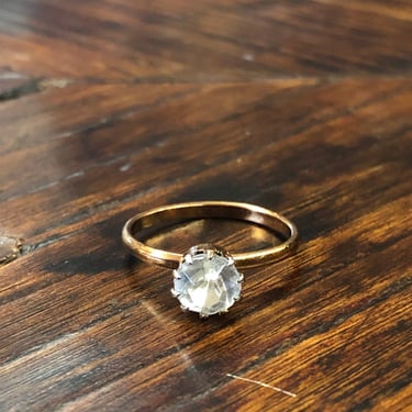 Vintage Mid Century Solitaire Ring Gold Toned Setting and Crystal Style Stone Simple Classic Elegant 