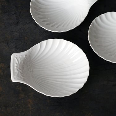 Pair of Vintage Porcelain Shell Bowls
