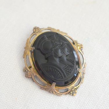 1930s/40s White Co. Roman Soldier Black Glass and Sterling Silver Cameo Brooch 