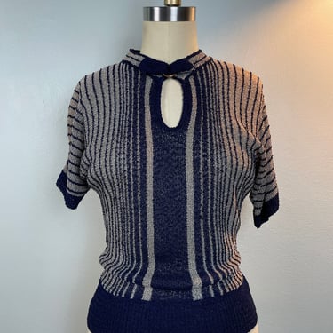 Vintage Late 1940s 1950s Deco Keyhole Knit Sweater Top 