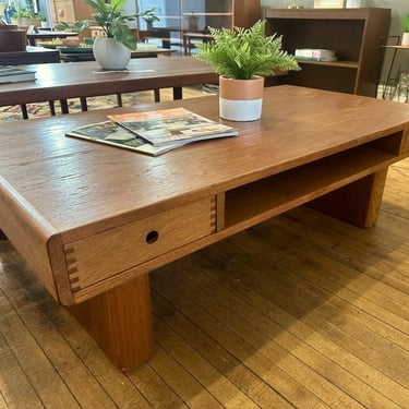 Unique Danish Teak Coffee Table w/slide thru drawers