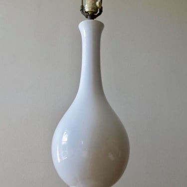Vintage Tall White Ceramic Table Lamp - Curvy Shape 