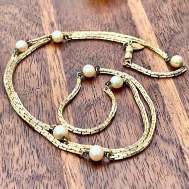 Vintage Gold Tone Box Chain Faux Pearl Necklace Retro Les Bernard Inc Jewelry 1980s Fashion Retro 