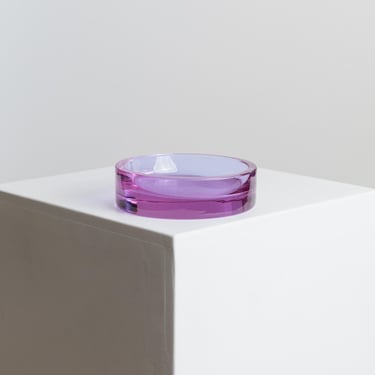 Vintage Murano glass ashtray - Purple, solid, elegant - Design Italy 1970s - Gift idea, retro decoration, pop art 