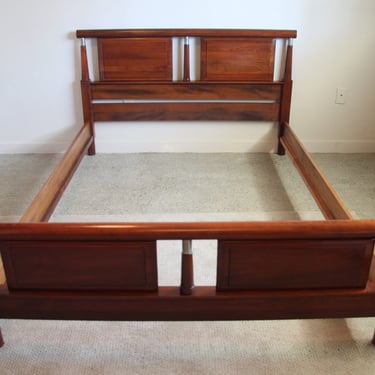 Willett Furniture Trans-Asian Series Solid Cherry Full Size Bed Frame 