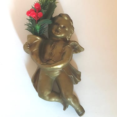 Vintage Gold tone Angel Cherub Wall Hanging- Nice Condition 