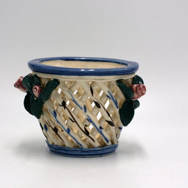 vintage flower pot made in occupied Japan 
