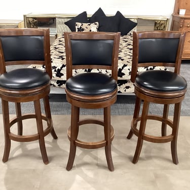 Swivel Bar Stool