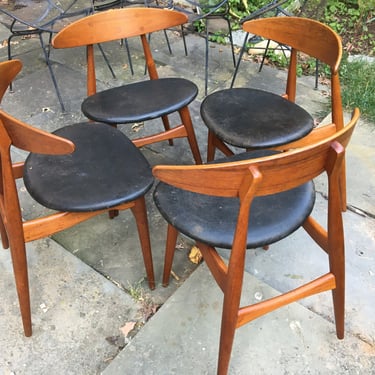 Danish Modern Vintage Teak Dining Chairs by Hans Wegner Ch33 