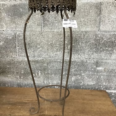 Lithe Ornate Plant Stand (Seattle)