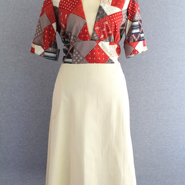 1970s - Patchwork Print - Apron Ties - Cottagecore - Day Dress  - Estimated size L 