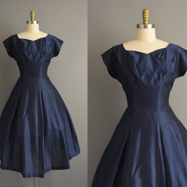 vintage 1950s dress | Gorgeous Navy Blue Cotton Silk Full Skirt Bridesmaid Dress | Large | 50s dress 
