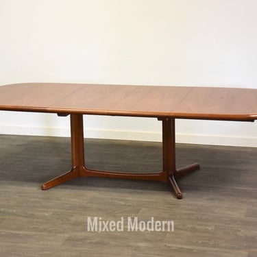 Danish Modern Teak Oval Dining Table 