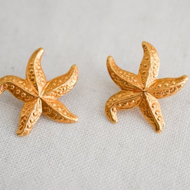 Vintage Gold Metal Starfish Pierced Earrings 