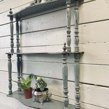 Antique Grey Painted Spindle Shelf Small Wall Shelf Shelving Bathroom Kitchen Spice Rack Curio Display Lightweight Apartment Living 