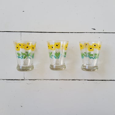 Brown Eyed Susan Swanky Juice Glasses 