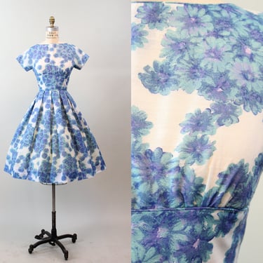 1950s JONATHAN LOGAN floral cotton full skirt dress xs | new spring summer 