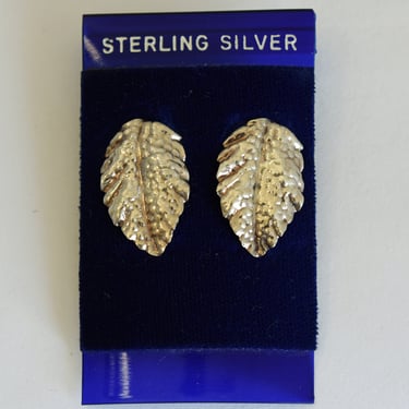 80's textured sterling leaves studs, NOS 925 silver leafy post earrings original card 