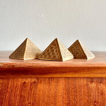 Vintage brass pyramids / 3 nesting pyramid paperweights or decor 