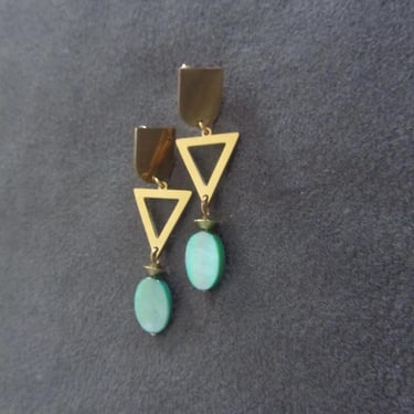 Stainless steel and mother of pearl earrings 