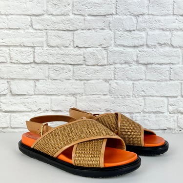 Marni Fussbett Sandal, Size 40, Orange