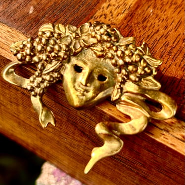 Vintage Art Nouveau Brooch Pin Goddess Ariadne Greek Mythology Adler Jewelry Grape Crown Bounty 