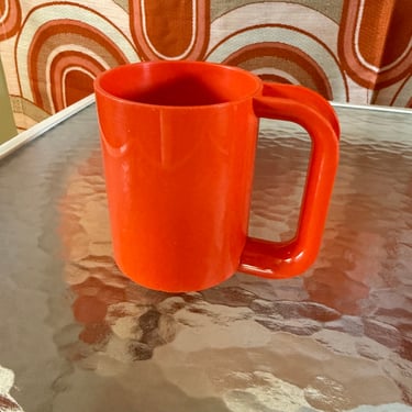 101442657 - Medium Drink Mug Orange - Heller - GLAM - DECOR