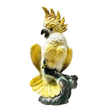 California Pottery Ceramic Tropical Cockatoo Bud Vase Statue 