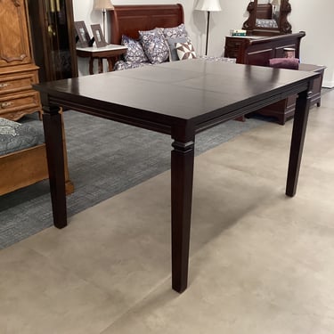 Pier 1 Table