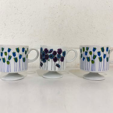 Vintage Set of 3 Mismatched Mugs Floral Mini Mug Floral Blue Boho Flower Power Pedestal Stacking Retro 1960s 